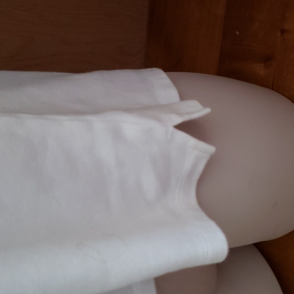 Unique cross-in-back tank top - Picture 3 of 7